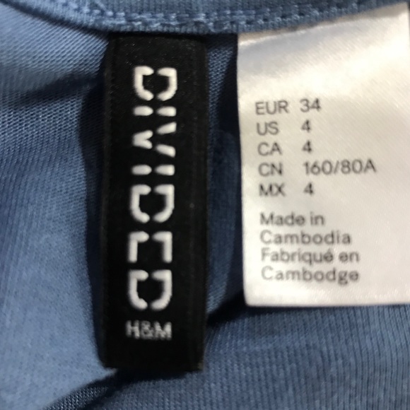 Divided women’s dress size 4 light fabric NWOT - Picture 6 of 7